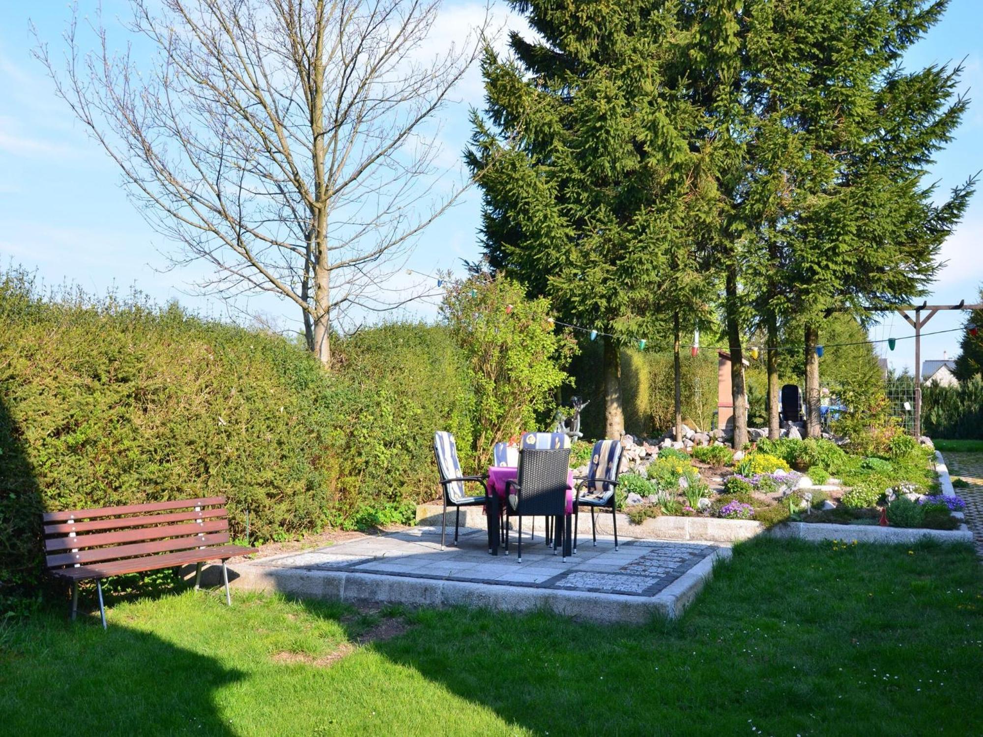 Holiday Home In Neustadt Am Rennsteig With Pond Buitenkant foto