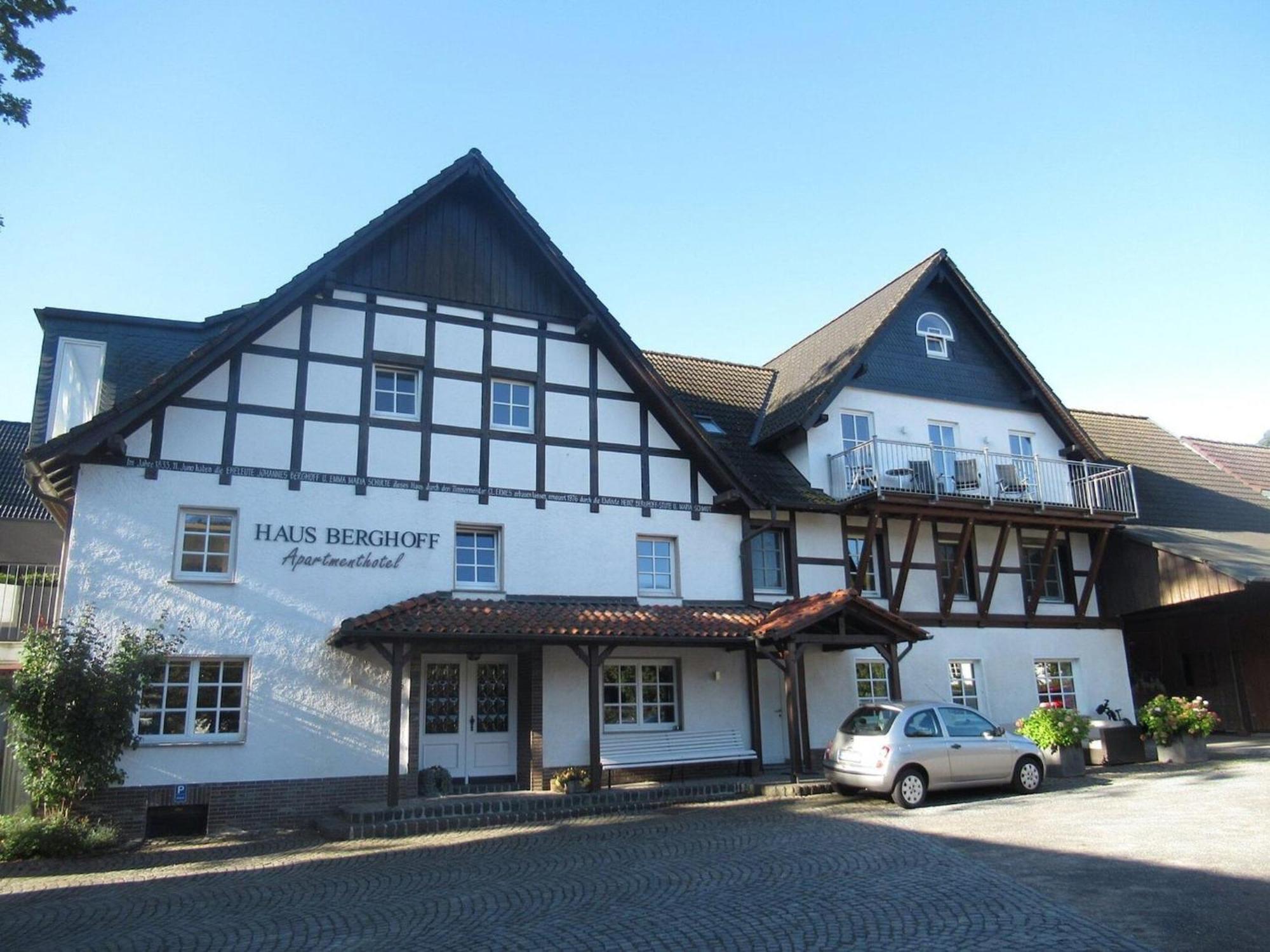 Holiday Home In Neustadt Am Rennsteig With Pond Buitenkant foto